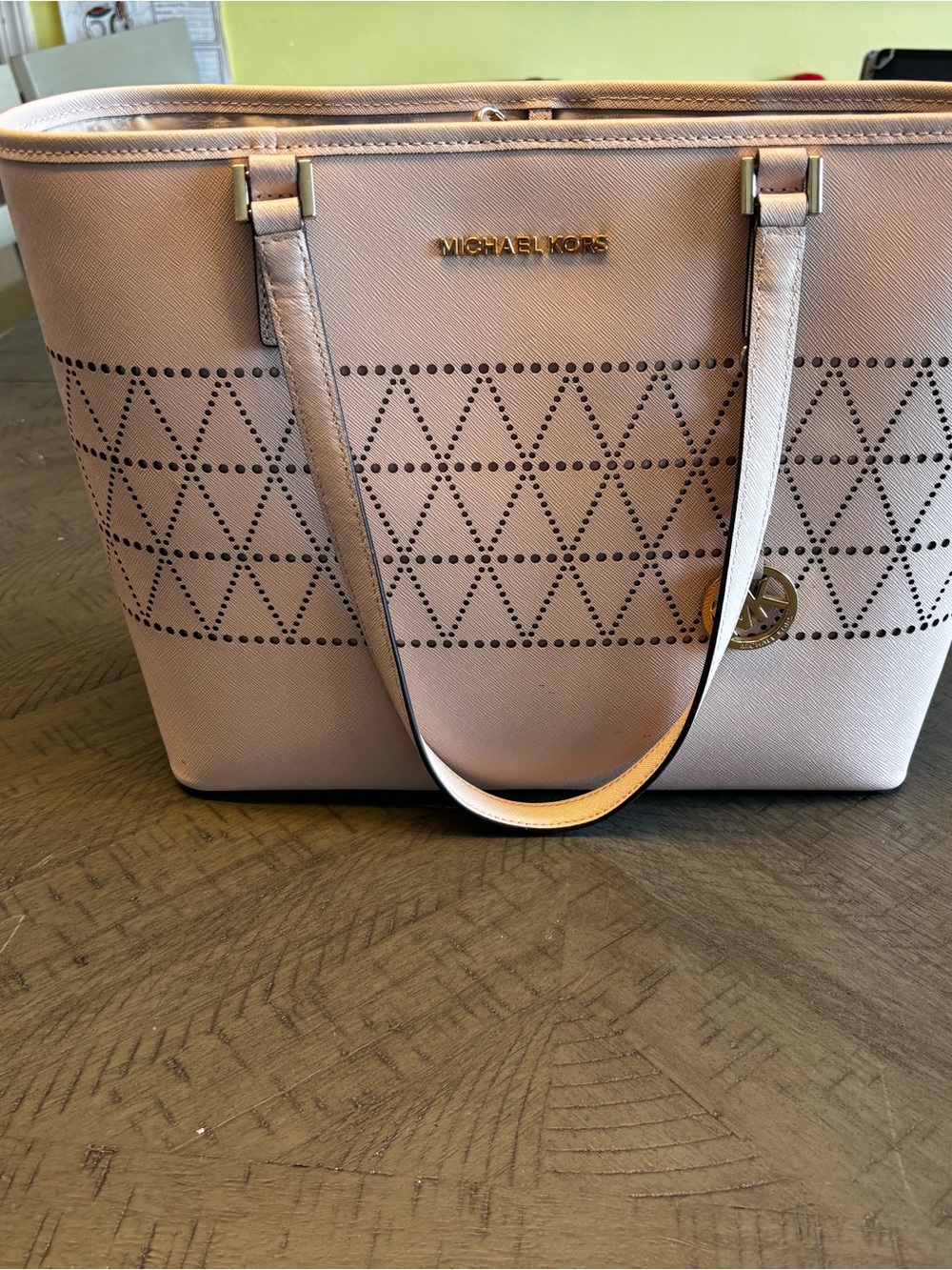 Michael Kors Blush Perforated medium Geometric Tote